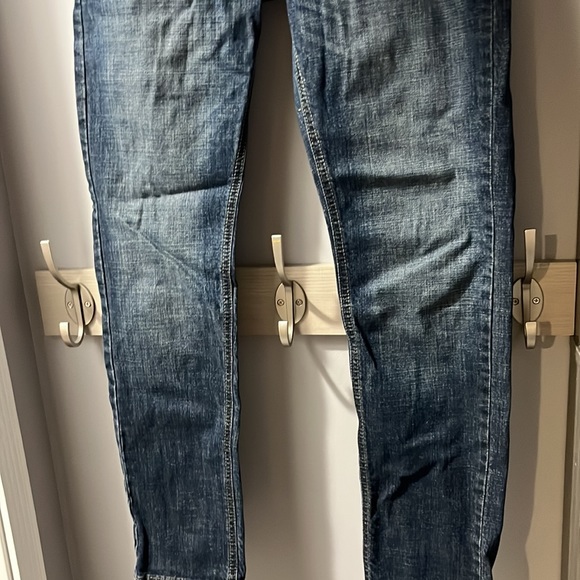 Mens Faded Blue Levi Strauss Jeans - Picture 3 of 10